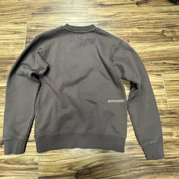 - Disney retro Mickey Mouse brown sweatshirt , size XS, new with tags - Picture 7 of 10